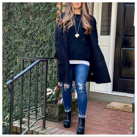 PARIS Oversized Black Knit Front pockets Jacket - S - NWT. - Picture 2 of 10